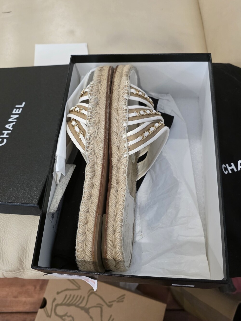 Chanel Size 42, Full Set, Worn Only Few Times